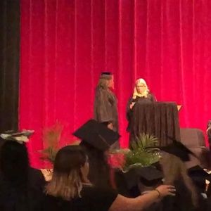 Meet your Posher, Keli inez